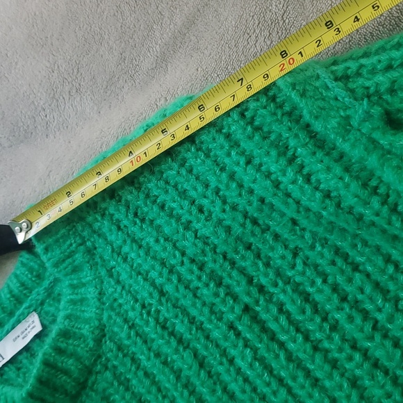 Zara Bulky Oversized Droop Shoulder Cropped Sweater - Picture 7 of 9